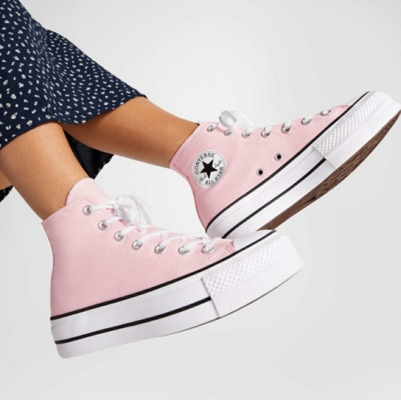 Converse Chuck Taylor All Star Lift Platform High Top women's sneakers - Picture 1 of 4